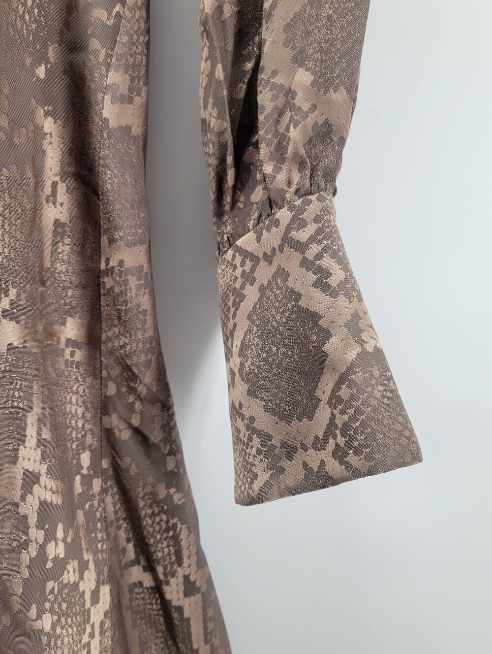 Simkhai TAWNEY MIDI DRESS WITH TIES Python Print  Size 2 - Picture 7 of 10